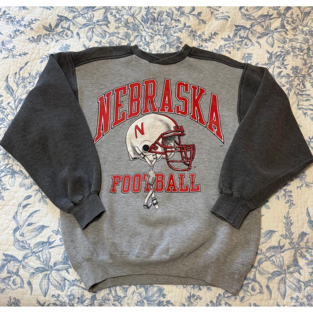 Galt Crew Nebraska Football Sweatshirt Mens Small Gray Colorblock NCAA Vintage